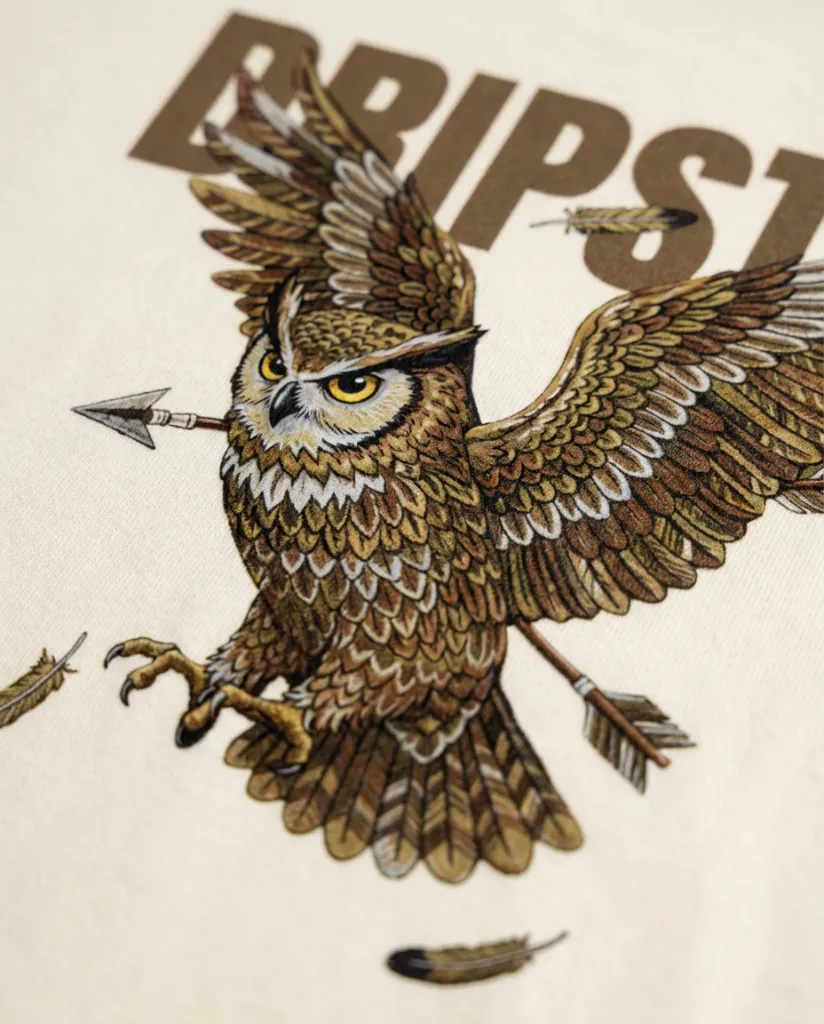 DRIPSTER Owl Macro Material Focus_1.webp